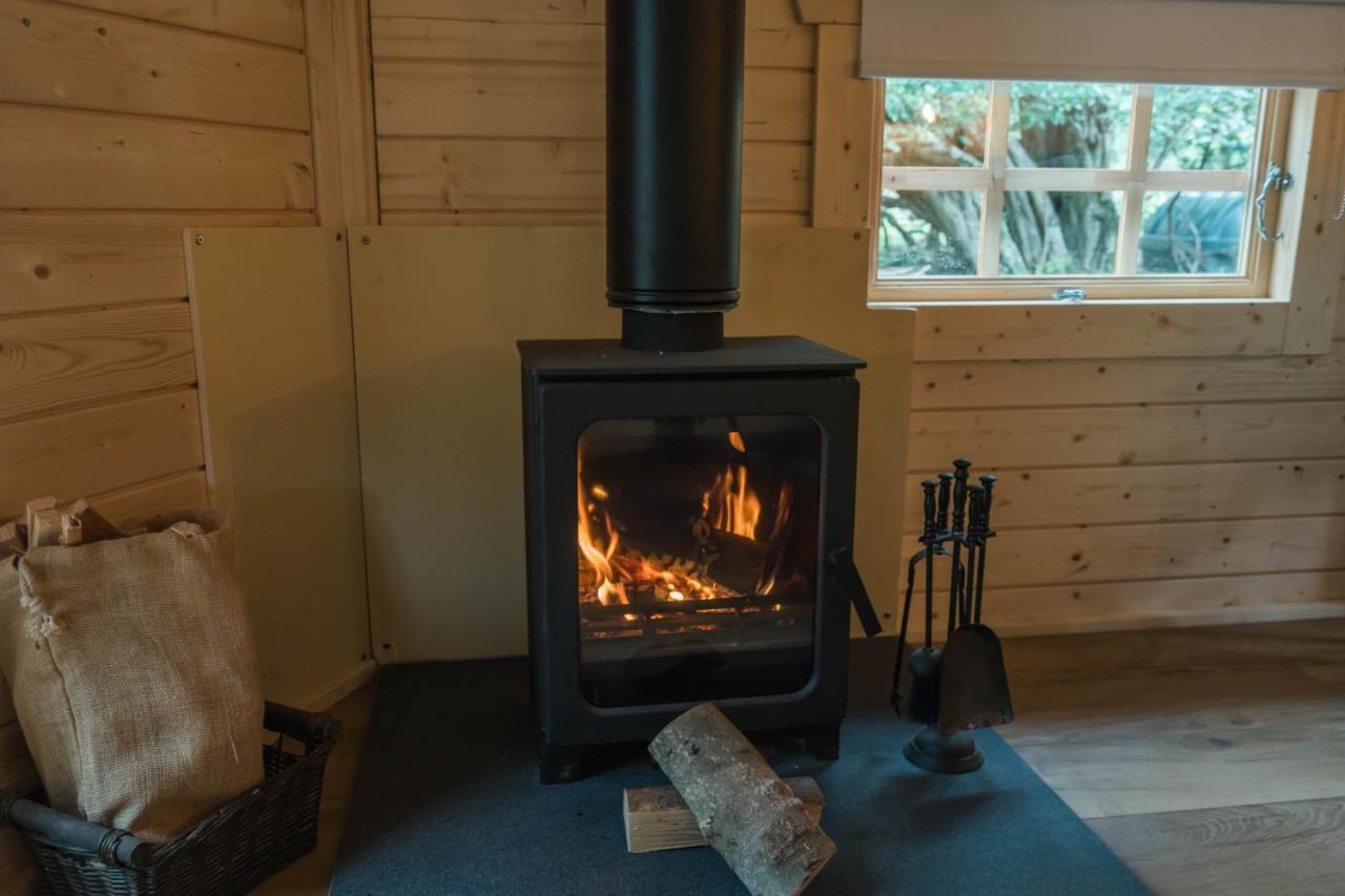 Cozy Carluke Lodge Retreat Exteriör bild