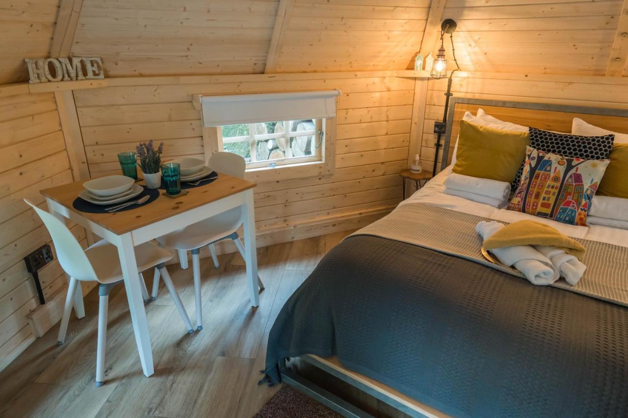 Cozy Carluke Lodge Retreat Exteriör bild